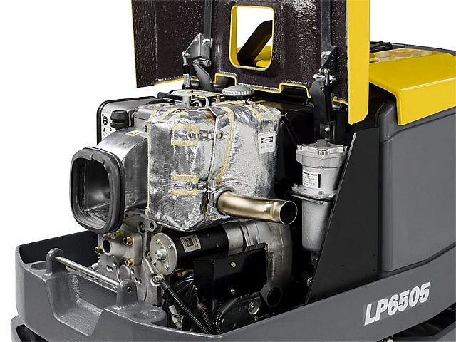 Двигатель виброкатка Atlas Copco LP6505